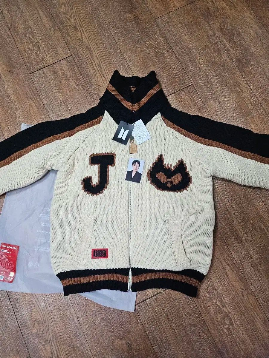 bts 防弾 j-hope 홉オンス カウチン カーディガン - メルカリ