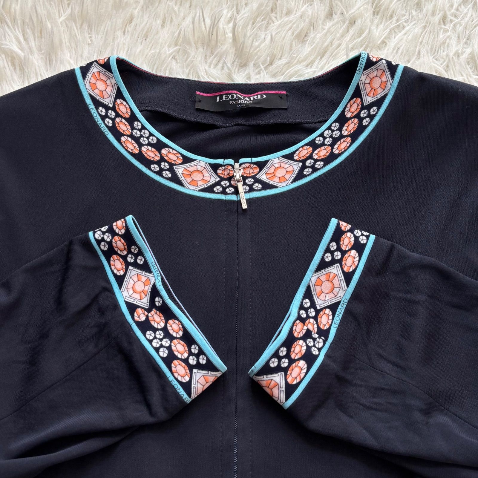 レオナール カンカン素材