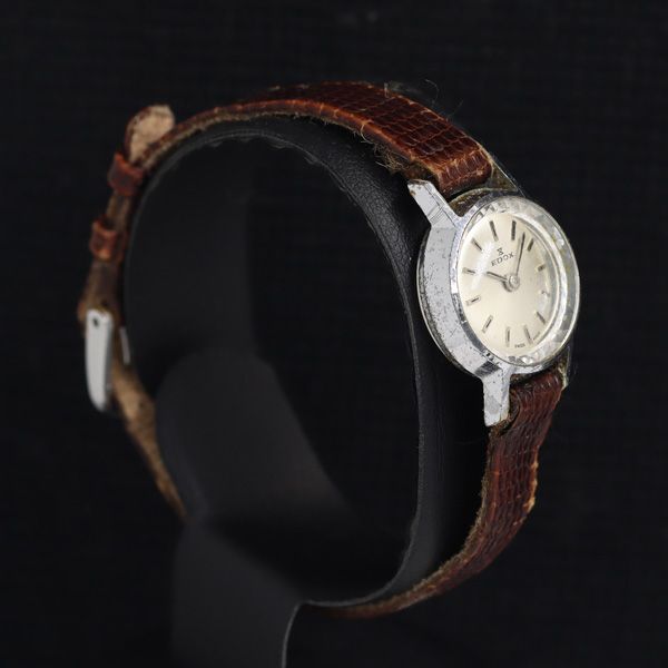 EDOX 23590 手巻き シルバー文字盤 レディース腕時計 KRH 2000000 NSK