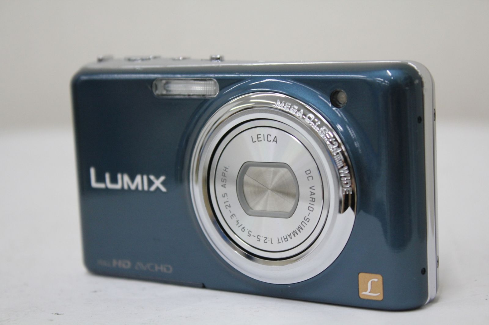 パナソニック Panasonic Lumix DMC-FX 77 コンパクトデジタルカメラ e 3886