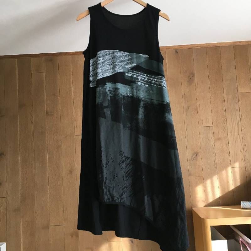 萌 MOYURU モユル ワンピース MーL