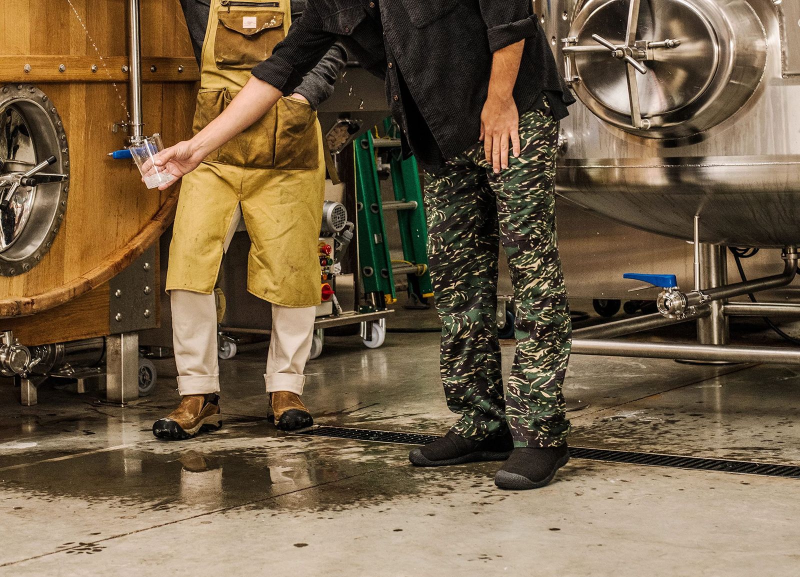 キーン スニーカー HOWSER II 旧モデル ハウザー ツー メンズ ブラックフェルト ブラック 25.0 cm ブラックフェルト ブラック 25.0 cm