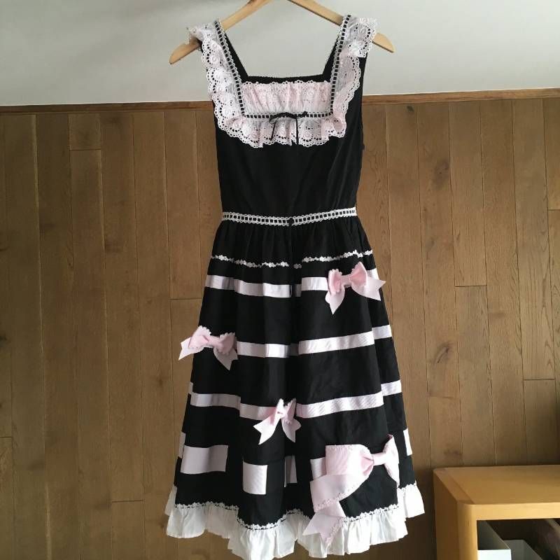 BABY THE STARS SHINE BRIGHT ベイビーザスターズシャインブライト ワンピース