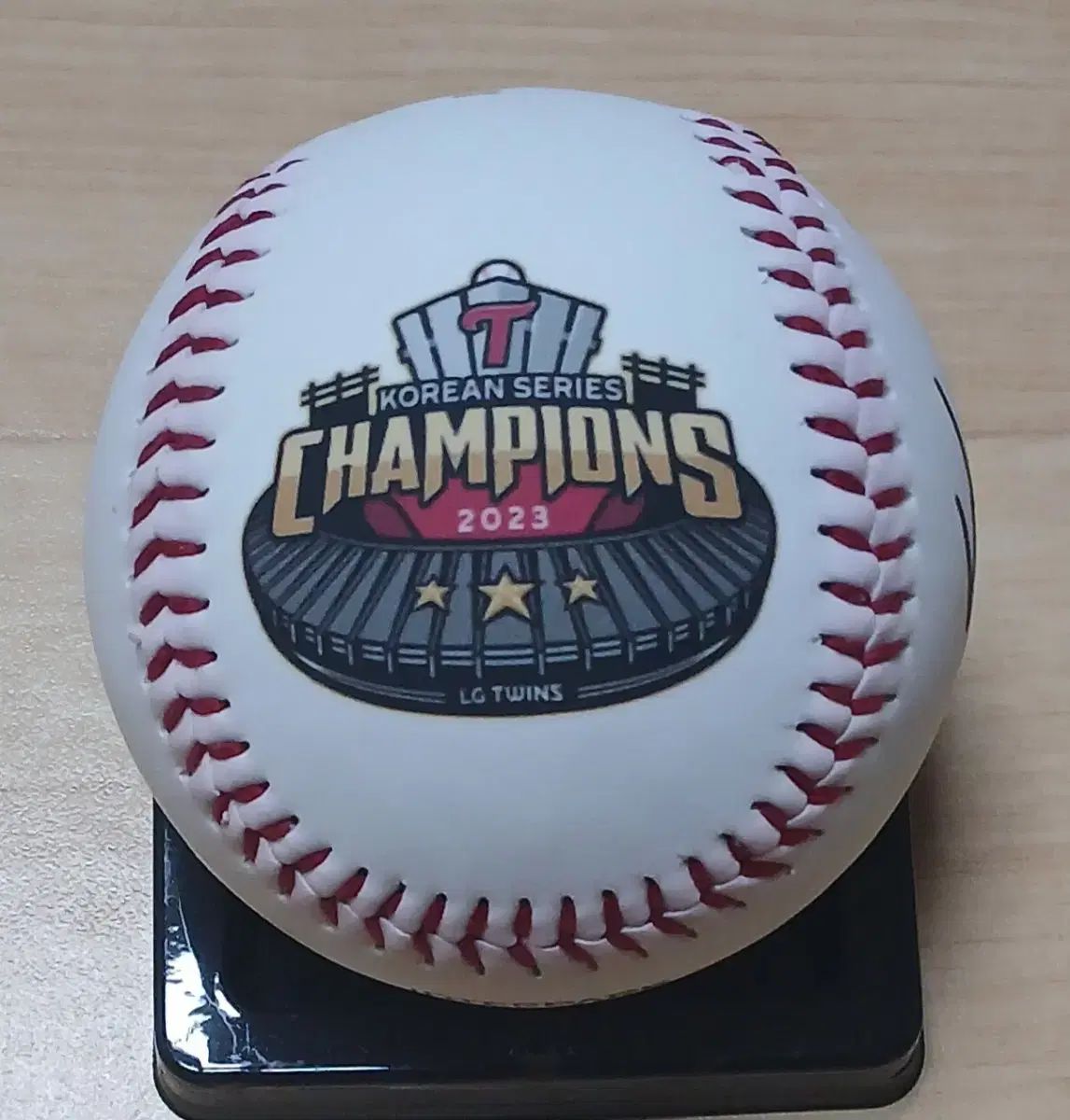 LGツインズ 2025 朴炅民 パク ヘミン 統合優勝 記念球 サインボール