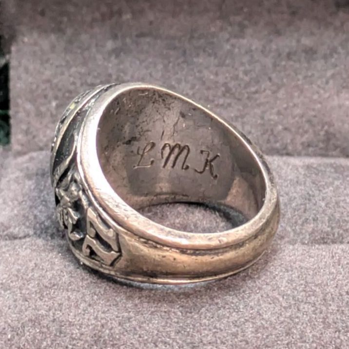 エデンセントラル高校