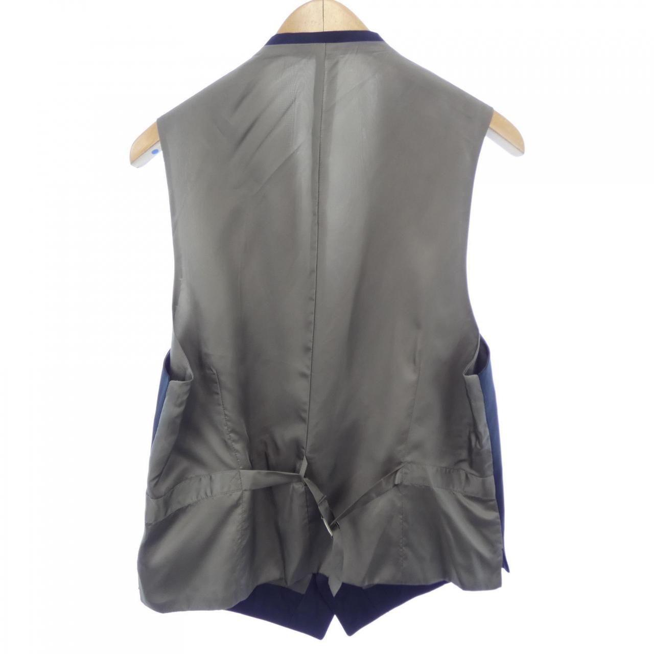 0515 スリーピース