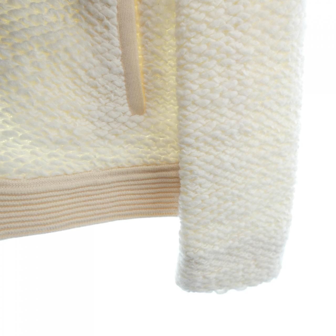 エスカーダスポート ESCADA