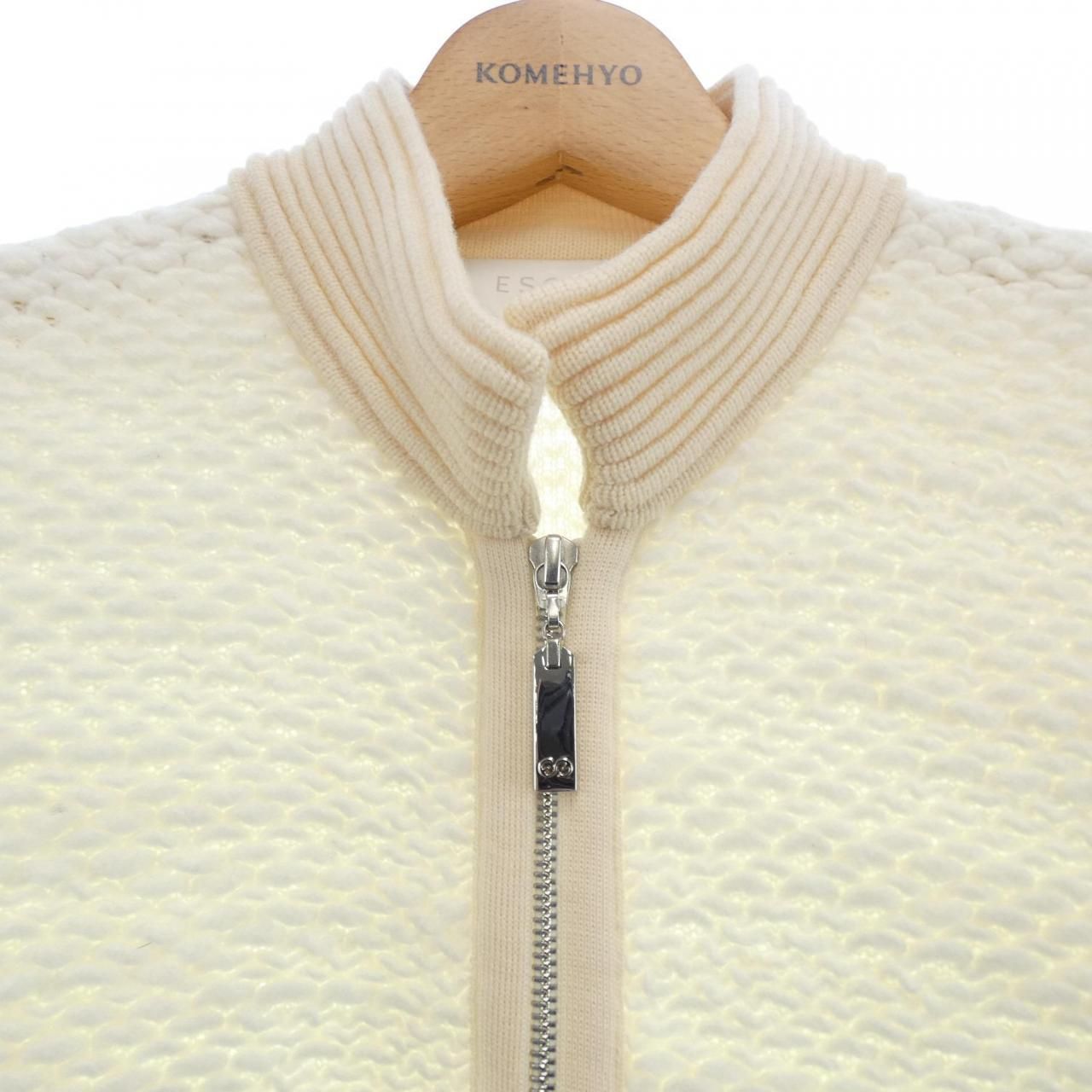 エスカーダスポート