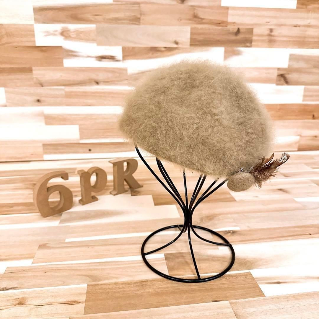 カシラ アンゴラ×ウール ブレンド ベレー帽 羽根 フェザー ベージュ×茶