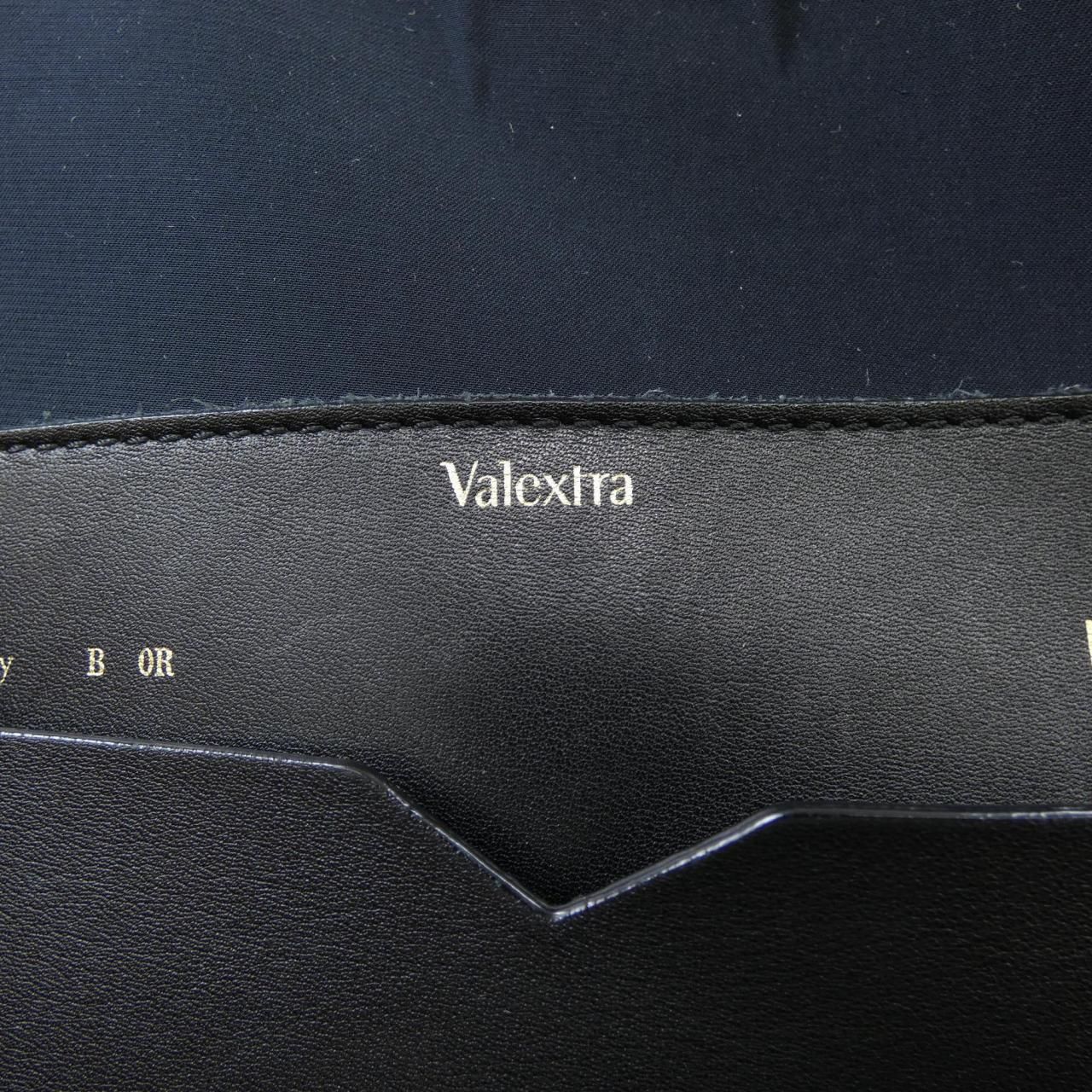 ヴァレクストラ VALEXTRA K-VAL BAG - メルカリ