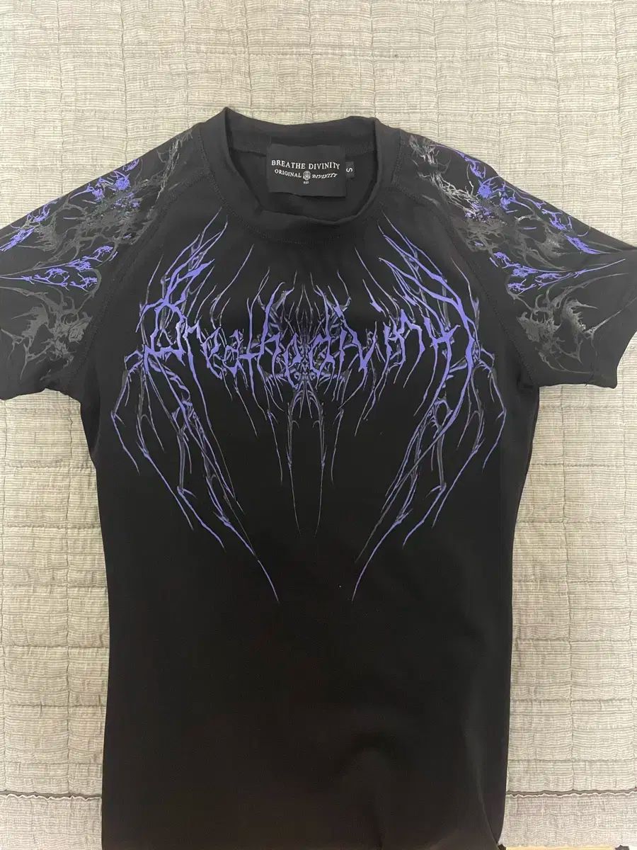 breathedivinity コンプレッション 半袖 ノースリーブ