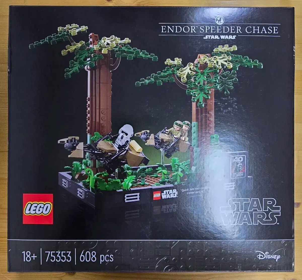 y@即購入可 LEGO スター・ウォーズ 75353 エンドー・スピード・チェイス・ジオラマ