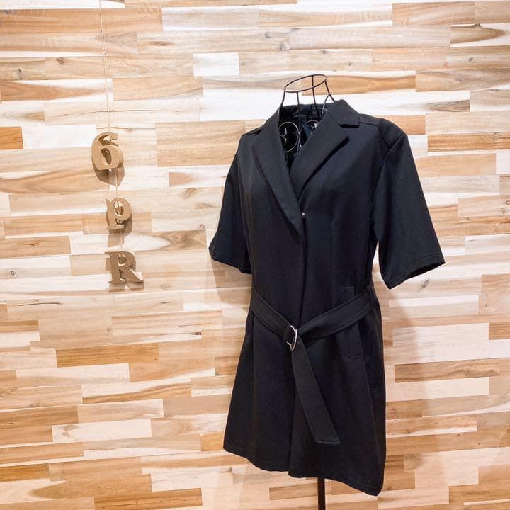 アメリ テーラード オールインワン ハーフパンツ ベルト付 M黒ブラック