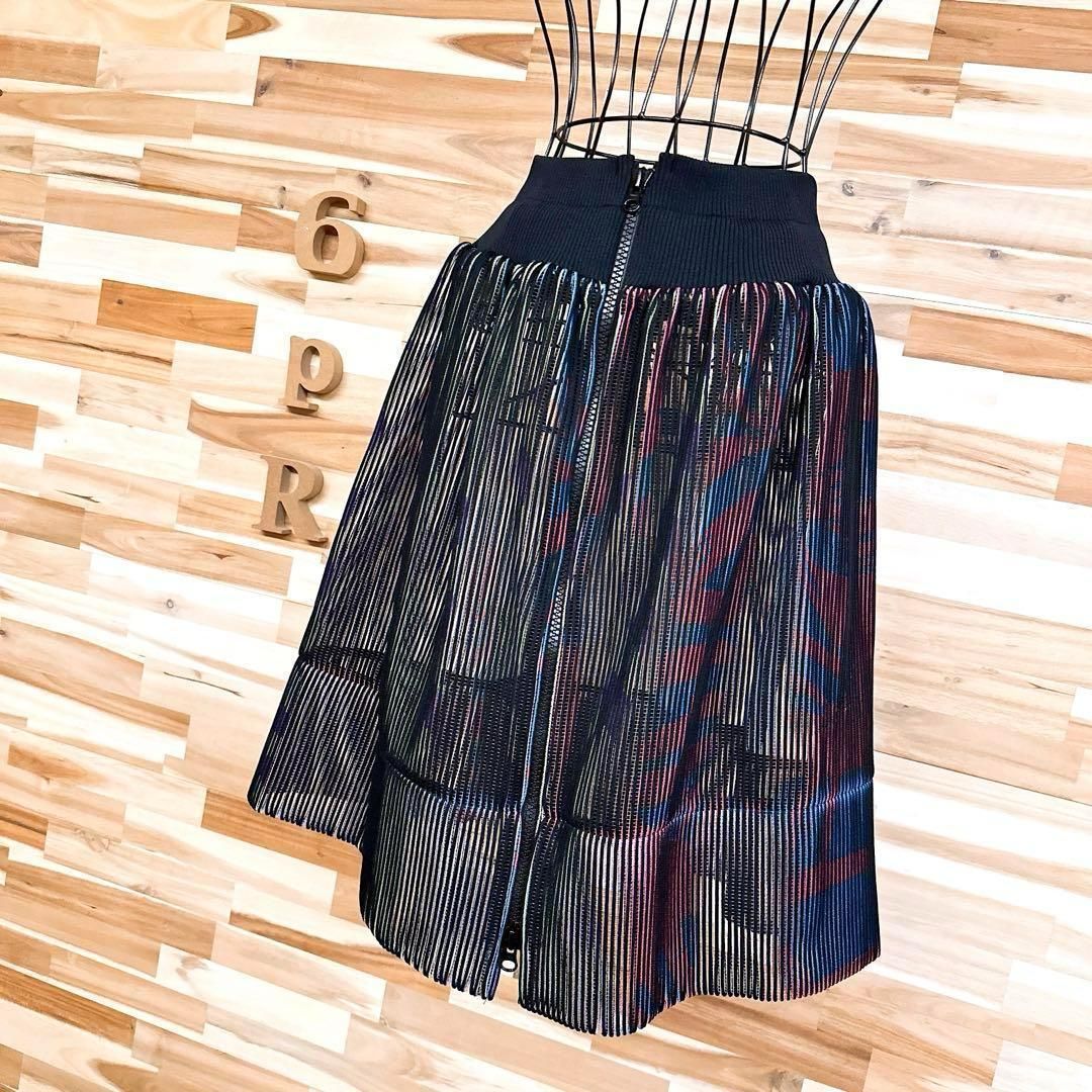 ミーイッセイミヤケ シアー 3D メッシュ ジップ スカート カラフル黒