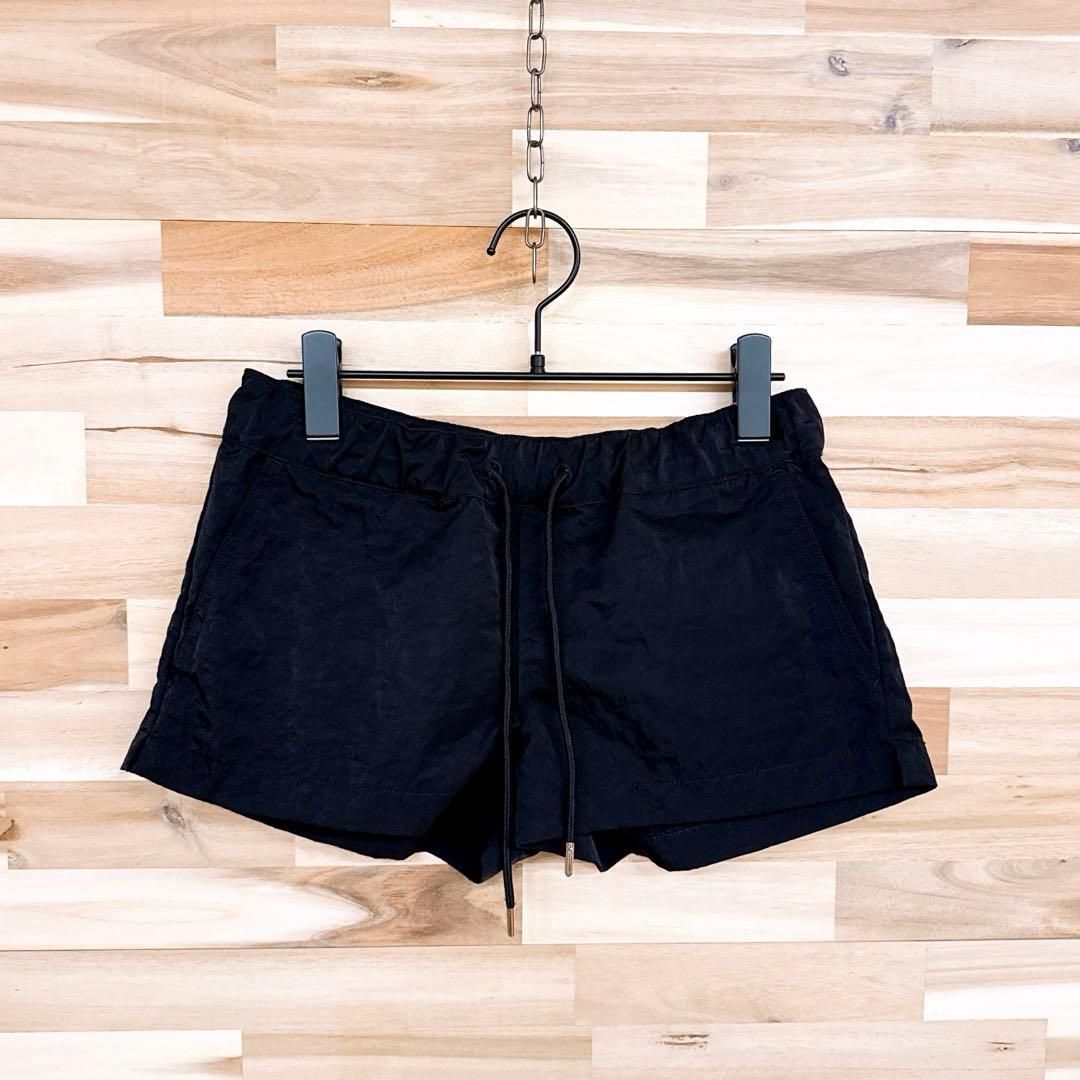 ムータマリン ライト ナイロン ショートパンツ スポーツ S黒ブラック×グレー