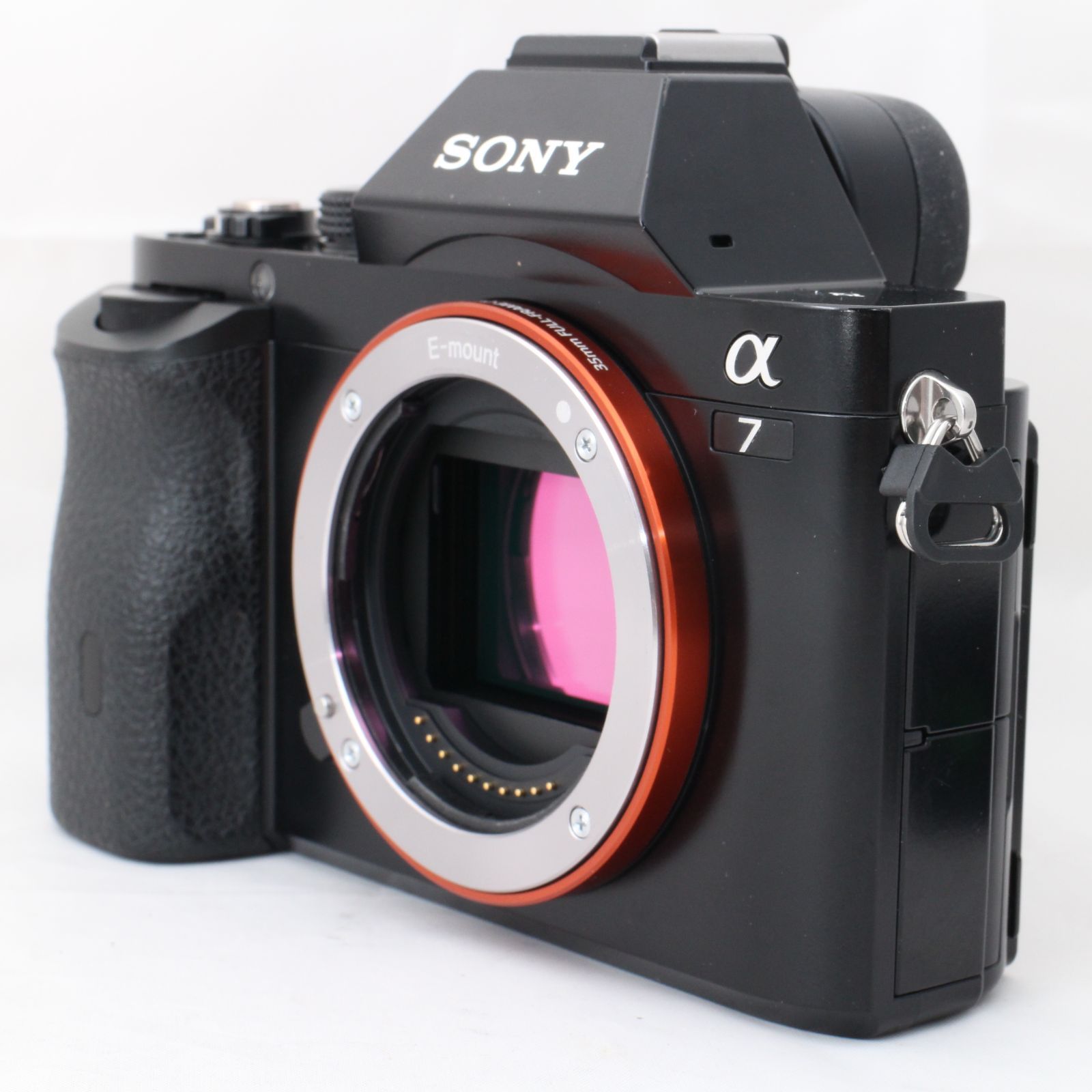 ミラーレス一眼 α7