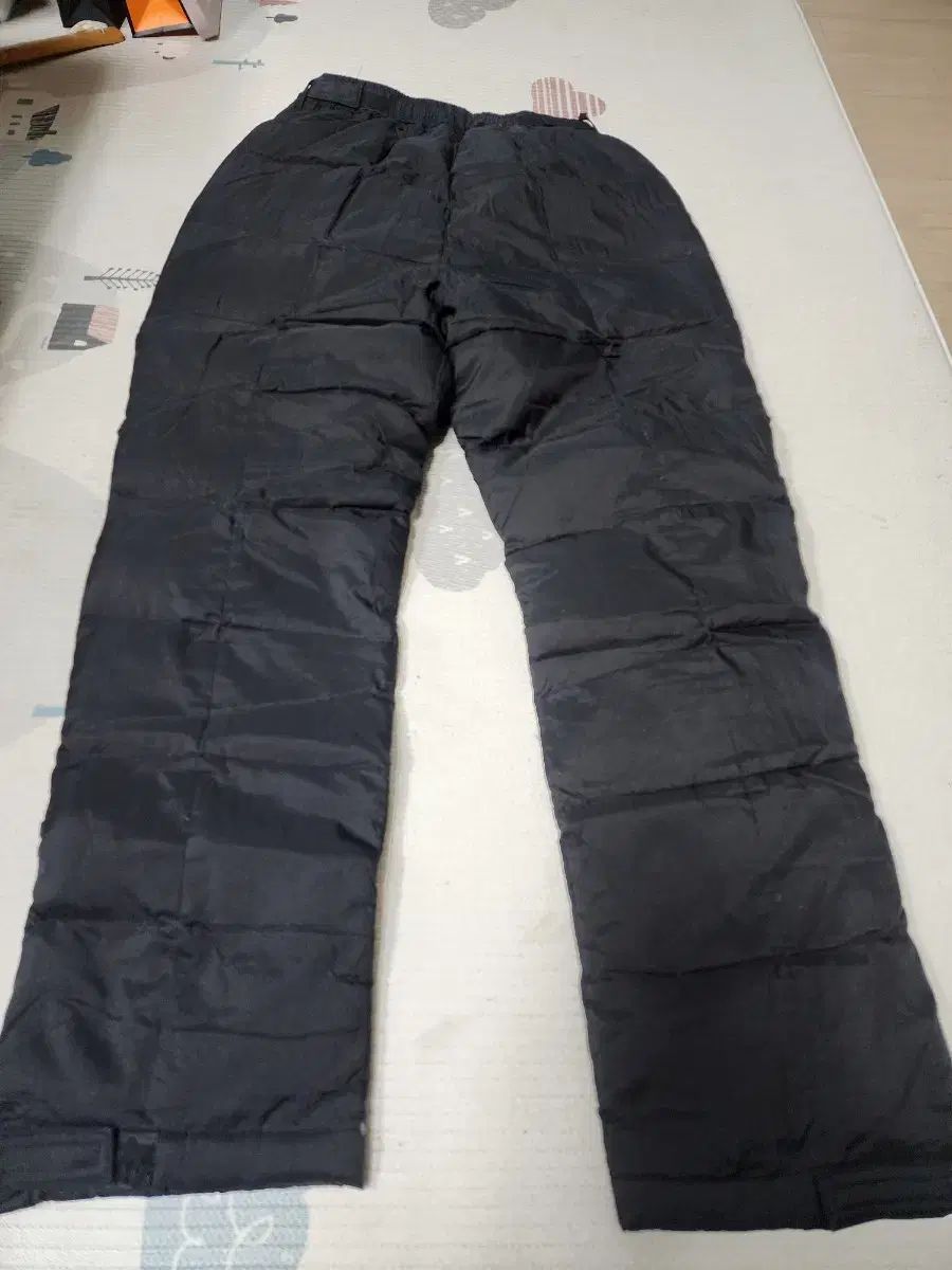 アウトドア用 ダウンズボン 34インチ