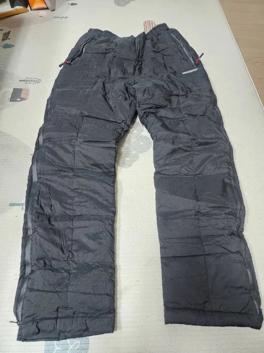 アウトドア用 ダウンズボン 34インチ