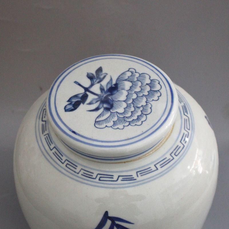 清末民国 鯖牡丹紋蓋缶 茶葉缶 景徳鎮 陶磁器 装飾品 工芸品美術品