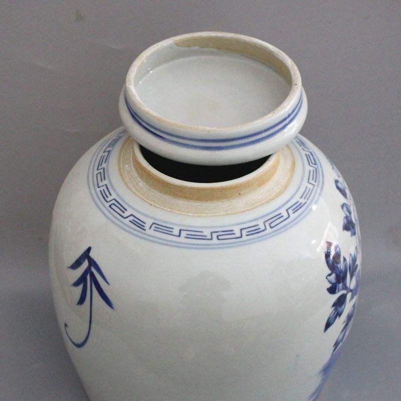 清末民国 鯖牡丹紋蓋缶 茶葉缶 景徳鎮 陶磁器 装飾品 工芸品美術品 置物 清末民国 鯖牡丹紋蓋缶 茶葉缶 景徳鎮 陶磁器 装飾品 工芸品美術品