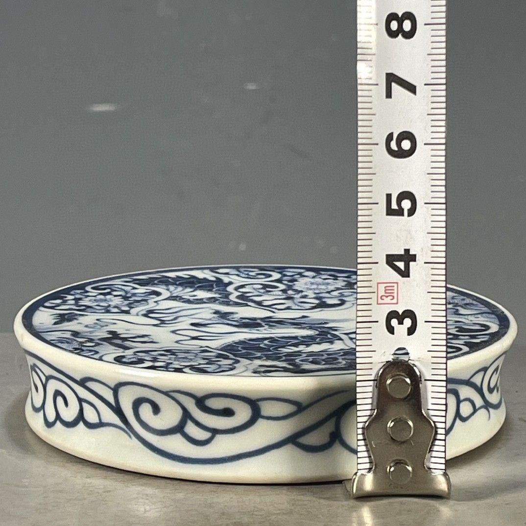 青花龍紋壺承 蓋置 景徳鎮 陶磁器 装飾品 ?代工芸品 美術品 置物