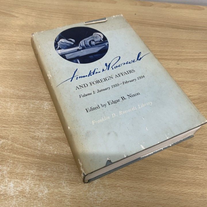 △01)【1点限り!】洋書/英文書 フランクリン・ルーズベルトと外交問題