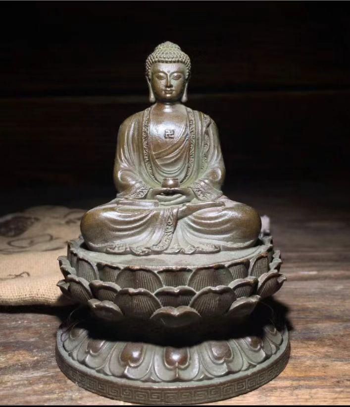 古美術・タイ仏教・旧蔵銅鎏金【釈迦牟尼仏】・純手作り・供養仏像・風水開運・置物 仏像 銅製 観音様 開運 風水 重厚 極細工 装飾品 工芸品 美術品 置物