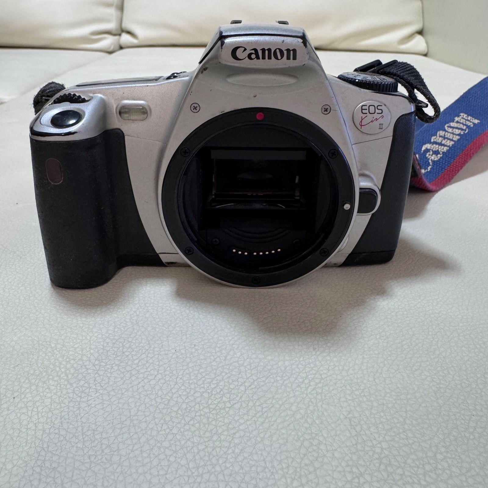 Canon キャノン EOS Kiss Ⅲ フィルム一眼レフカメラ - メルカリ