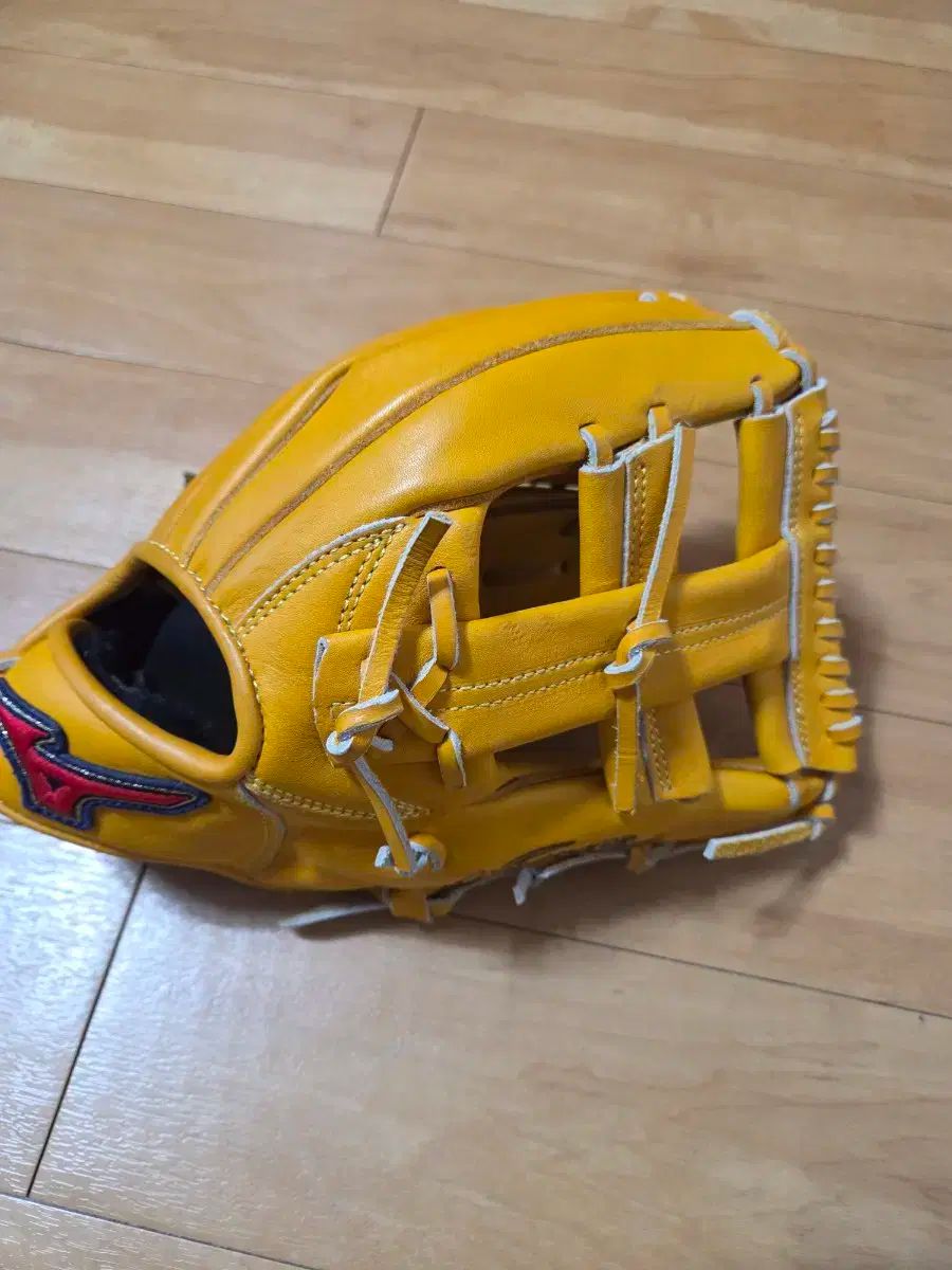 ミズノ ヴィクトリー ステージ 内野 グローブ 11 5インチ