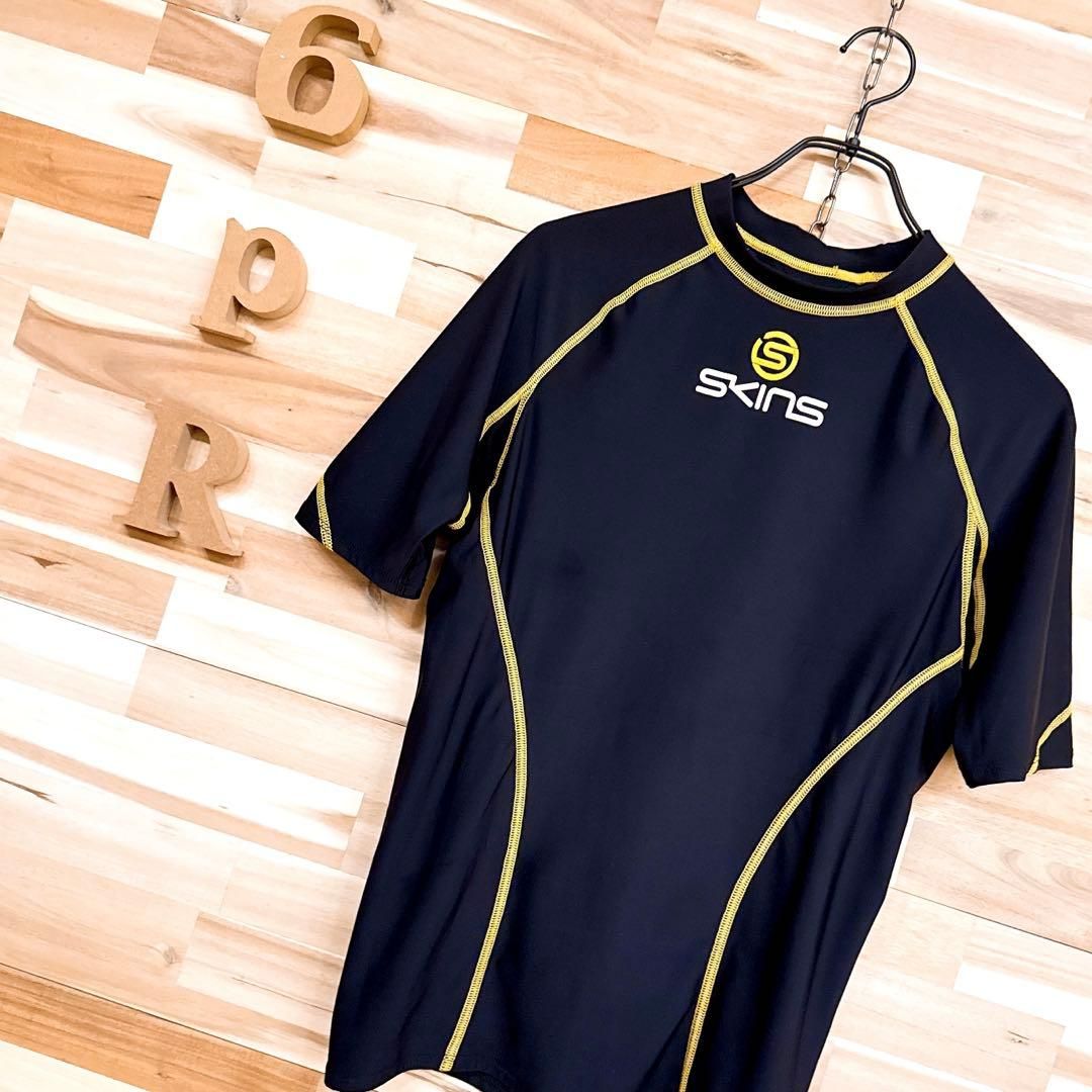 【スキンズ】コンプレッション インナーウェア 半袖Tシャツ スポーツ L 黒×黄 スキンズ】コンプレッション インナーウェア 半袖Tシャツ スポーツ L