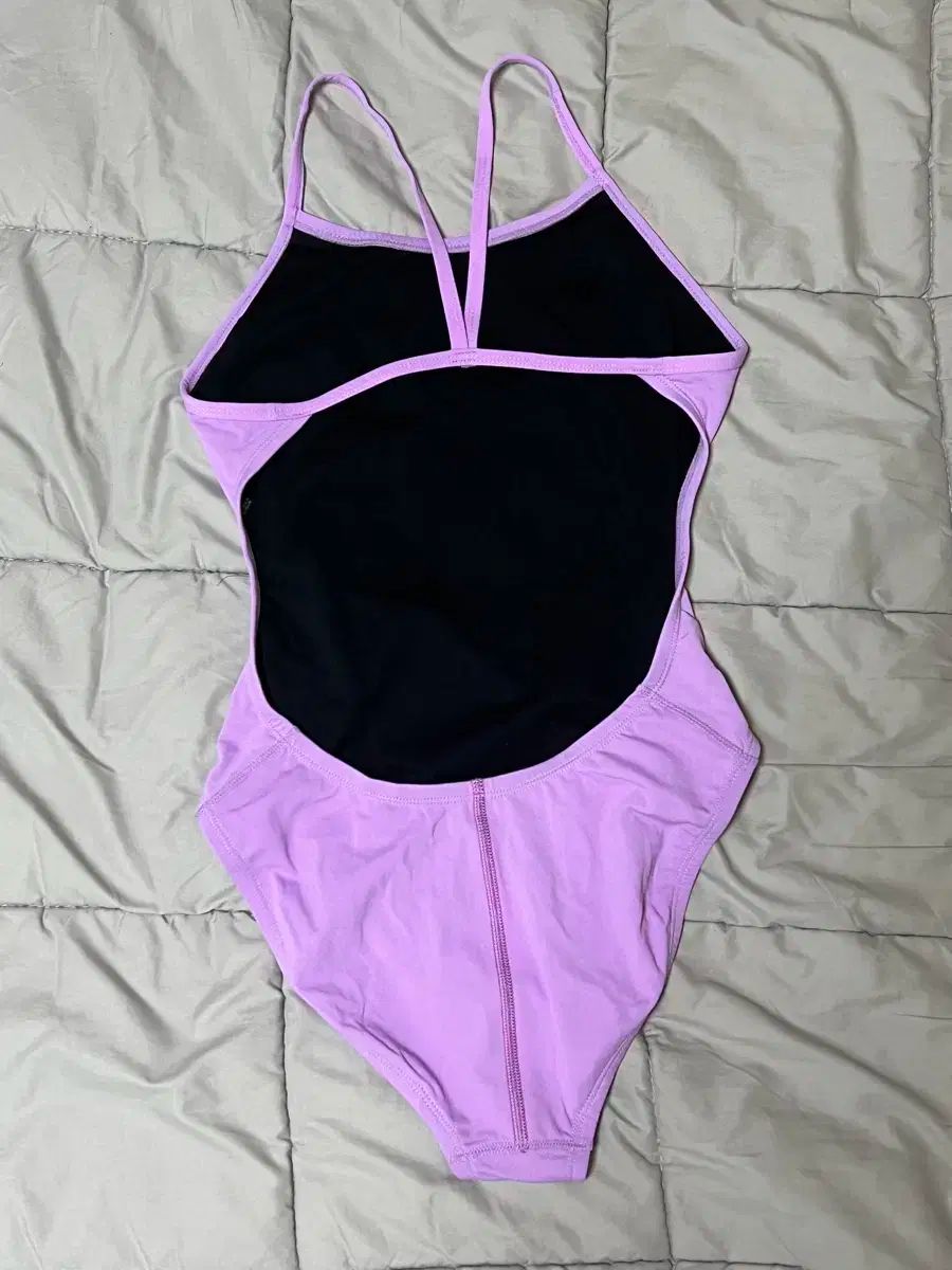 ナイキスウィム カットアウト 30 フューシャグロー