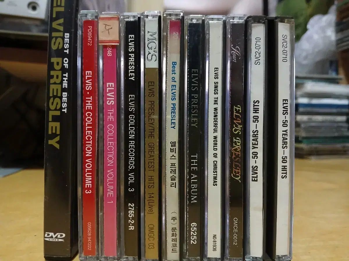 エルビス プレスリー CD DVD