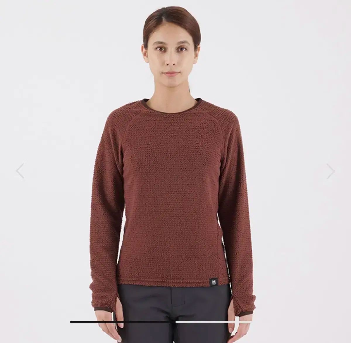 ラウンドトップス