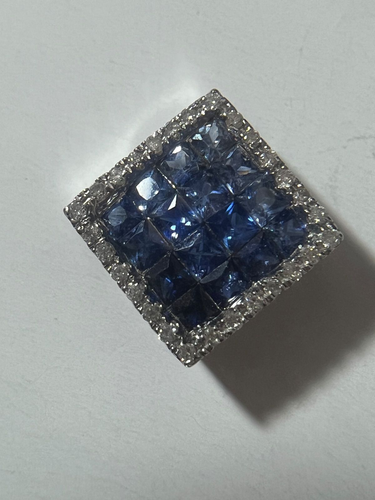 K 18 WG ネックレストップ D 0.08 S 0.75 チャーム アクセ