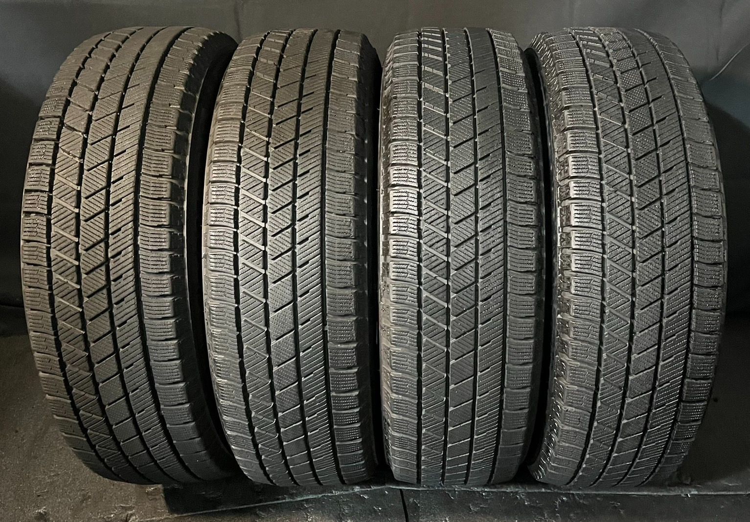 約7 6～7 7分山 ブリヂストン ブリザック BLIZZAK VRX 3 スタッドレス 175 65 R 15 4本 h_704