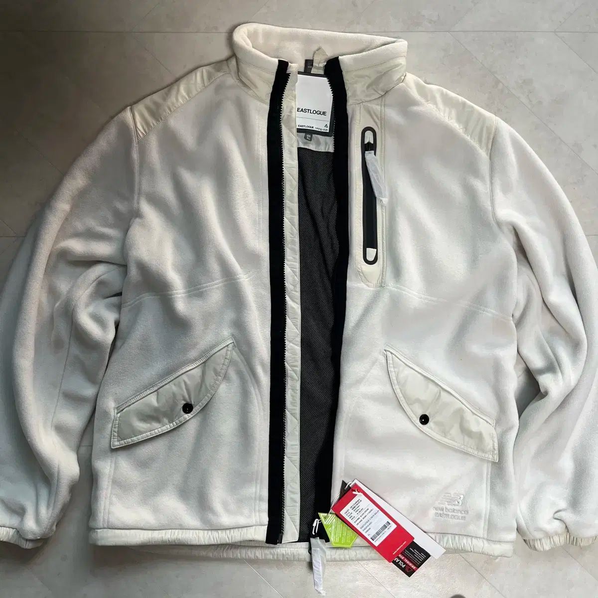 ジャケット クリーム