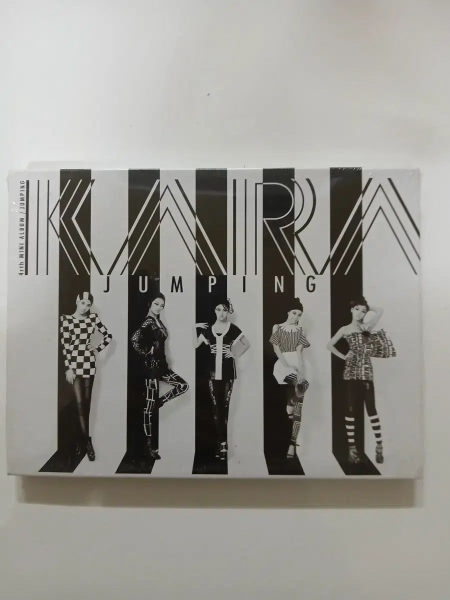 KARA カラ Jumping ミニ アルバム MINI CD