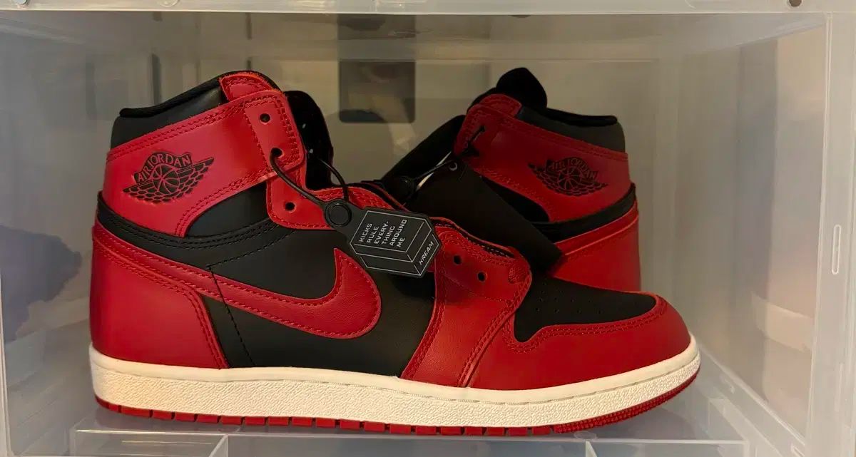 ジョーダン1 ハイ スタジャンレッド