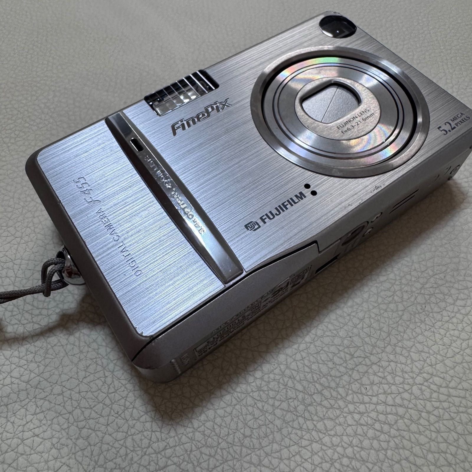 Fujifilm 富士フイルム FinePix ファインピックス F455 コンパクト