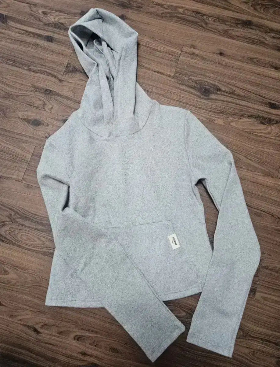 GLOWNY コンフォート フーディー Tシャツ m