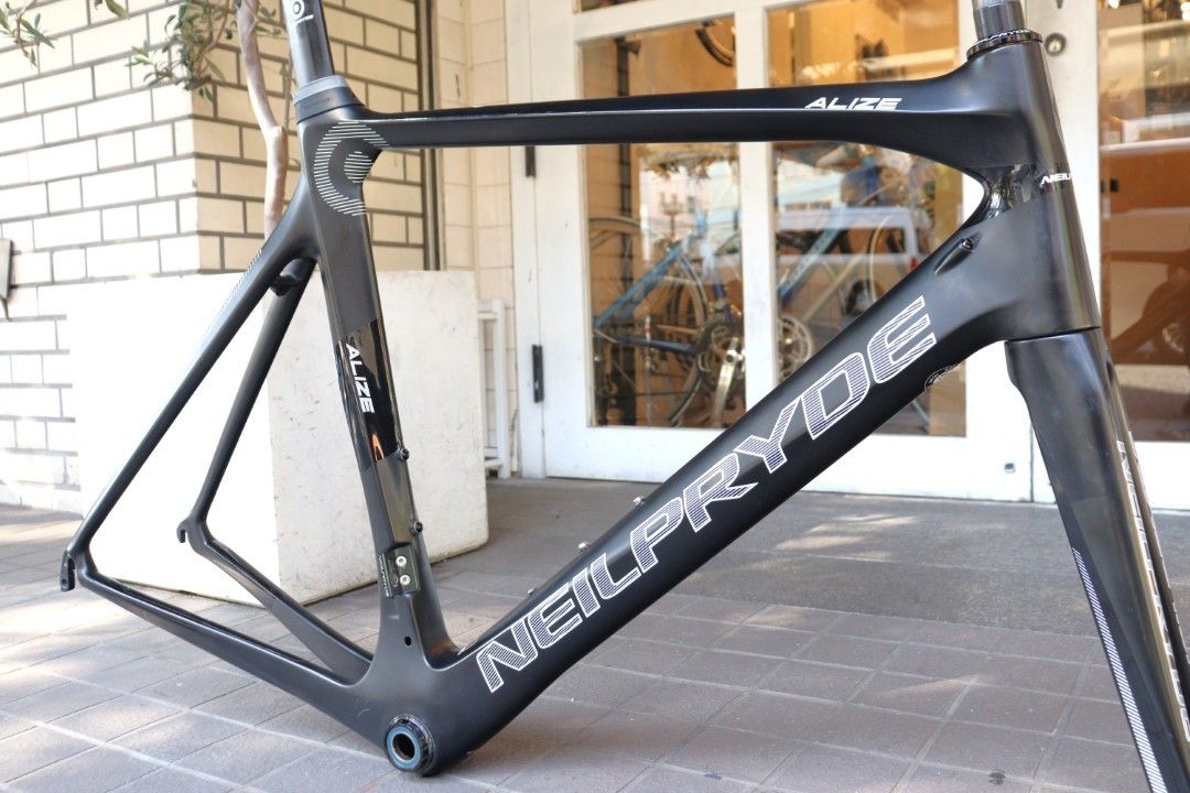 ニールプライド　カーボンフレーム　ALIZE NEILPRYDE ニールプライド カーボンフレーム ALIZE NEILPRYDE
