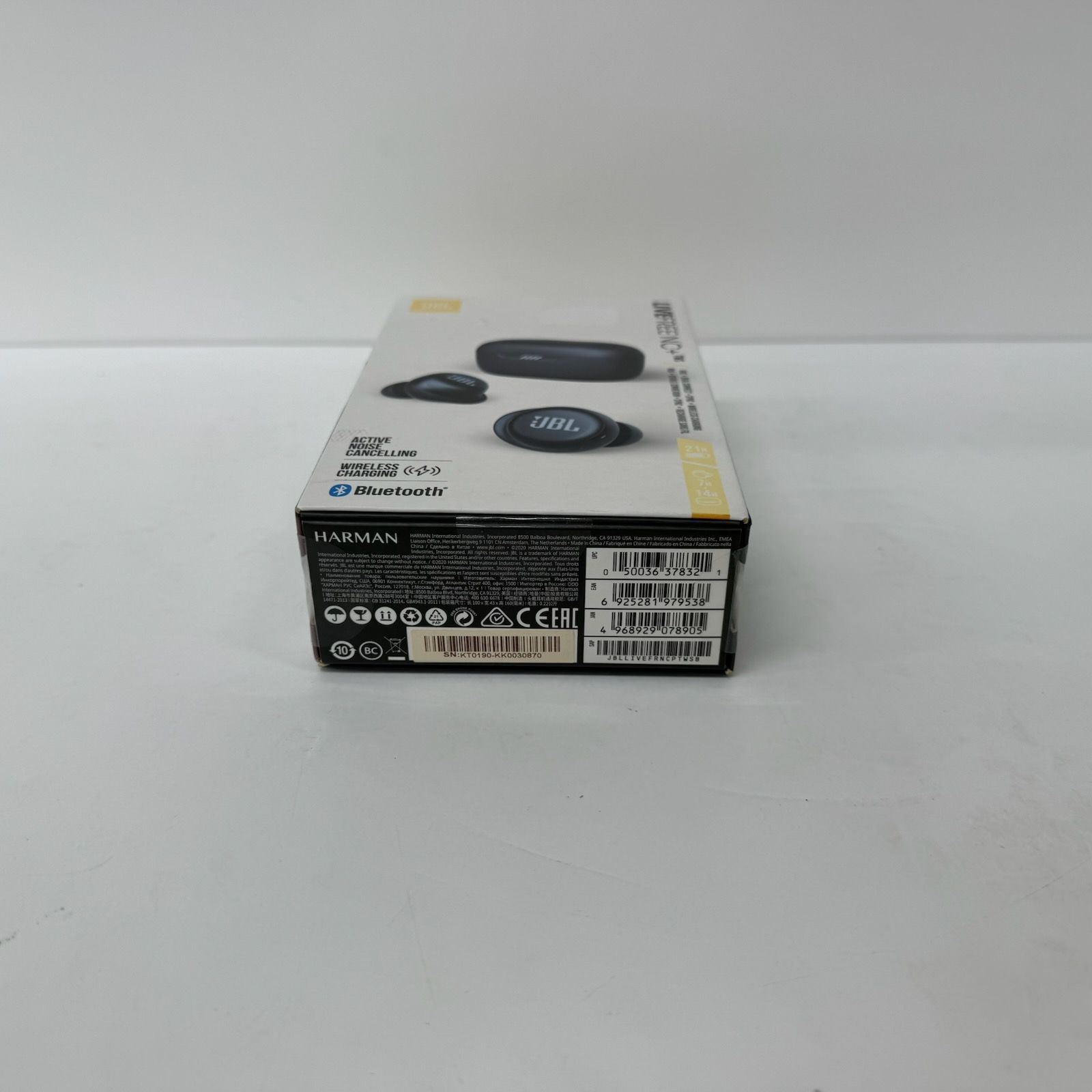 フルワイヤレスイヤホンフルワイヤレスイヤホン ブラック JBLLIVEFRNCPTWSB ワイヤレス 左右分離 ノイズキャンセリング対応 Bluetooth対応 でんきち 家電量販店