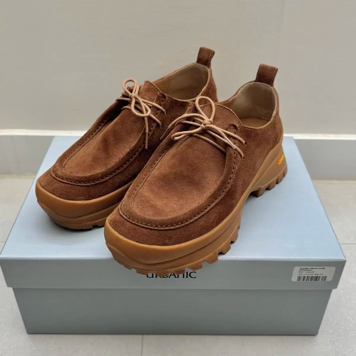 アーバニック30 チロリアン ビブラム ローファー 240