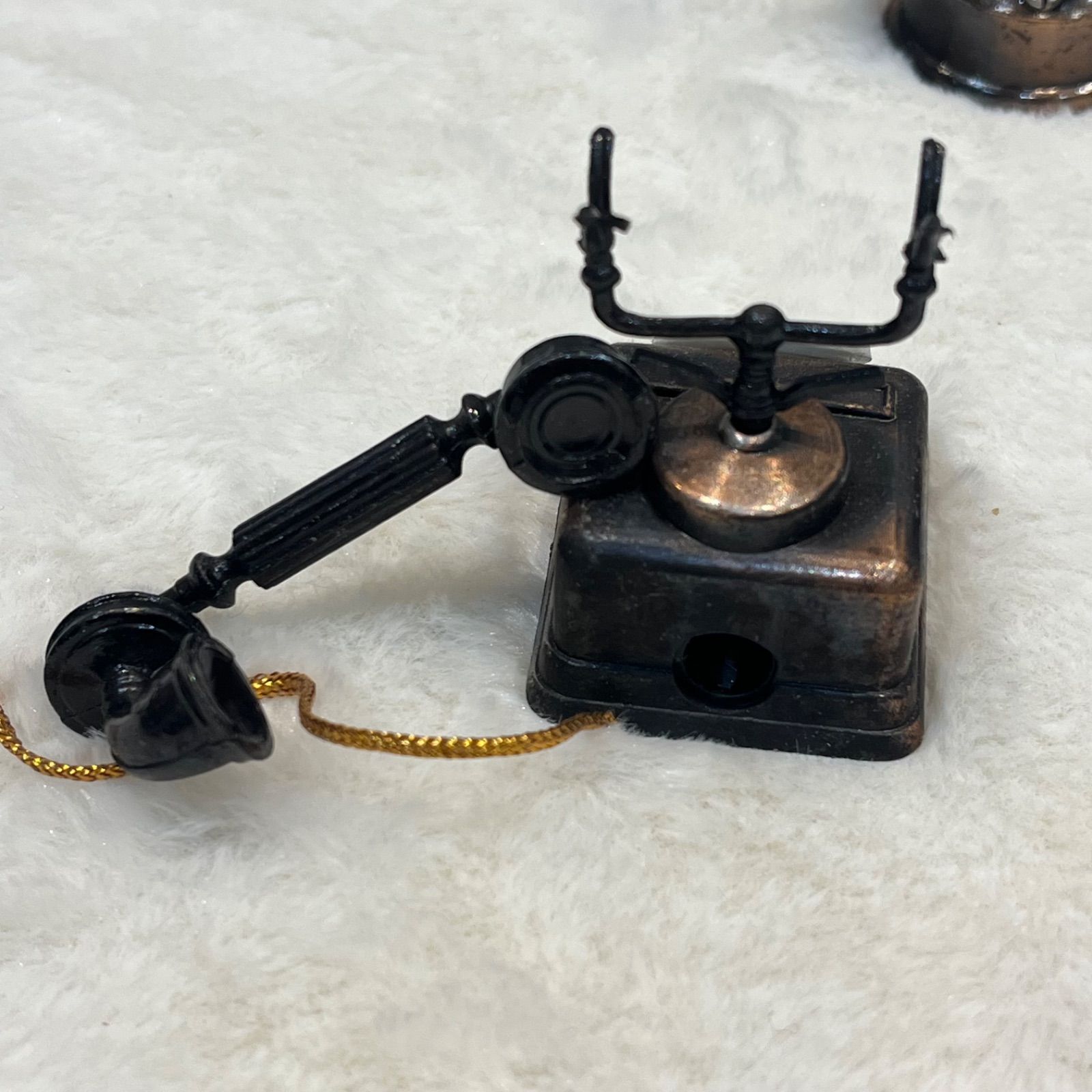 電話機 石油ランタン