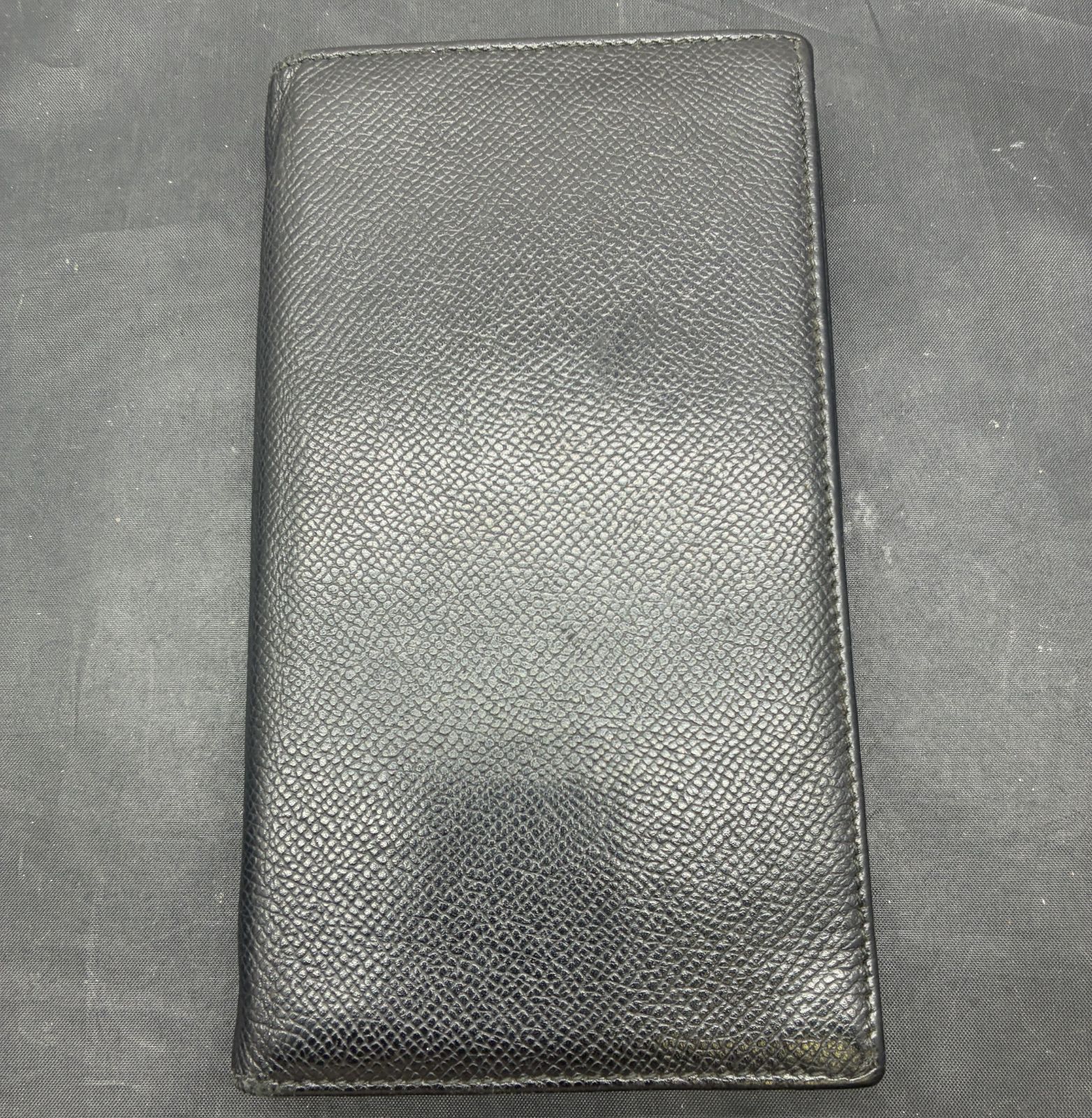 ブルガリ 財布 黒