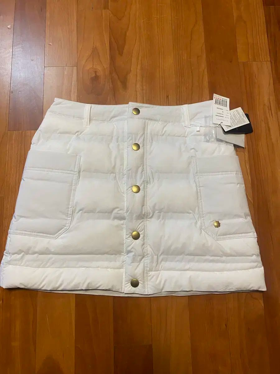 ダウン スカート