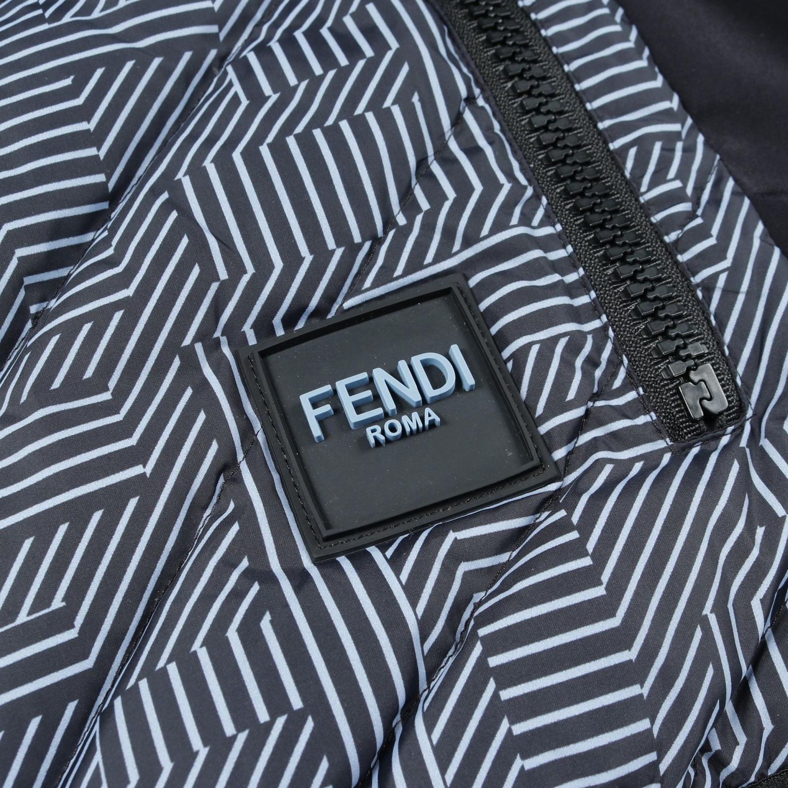 フェンディ FFロゴ