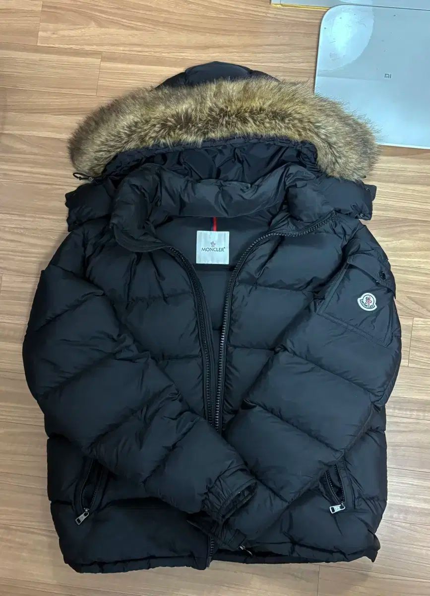 モンクレール マヤフ 23fw 6サイズ