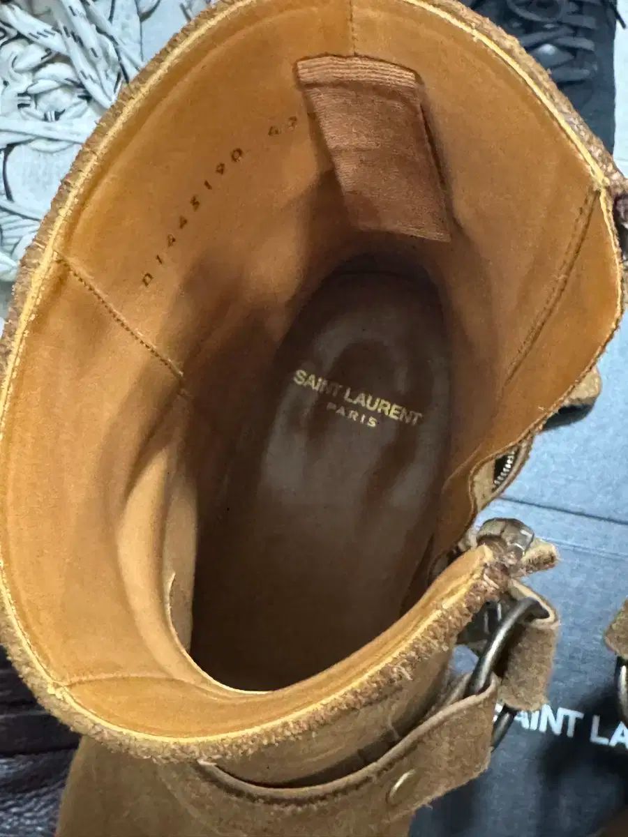 サンローラン チェルシーブーツ