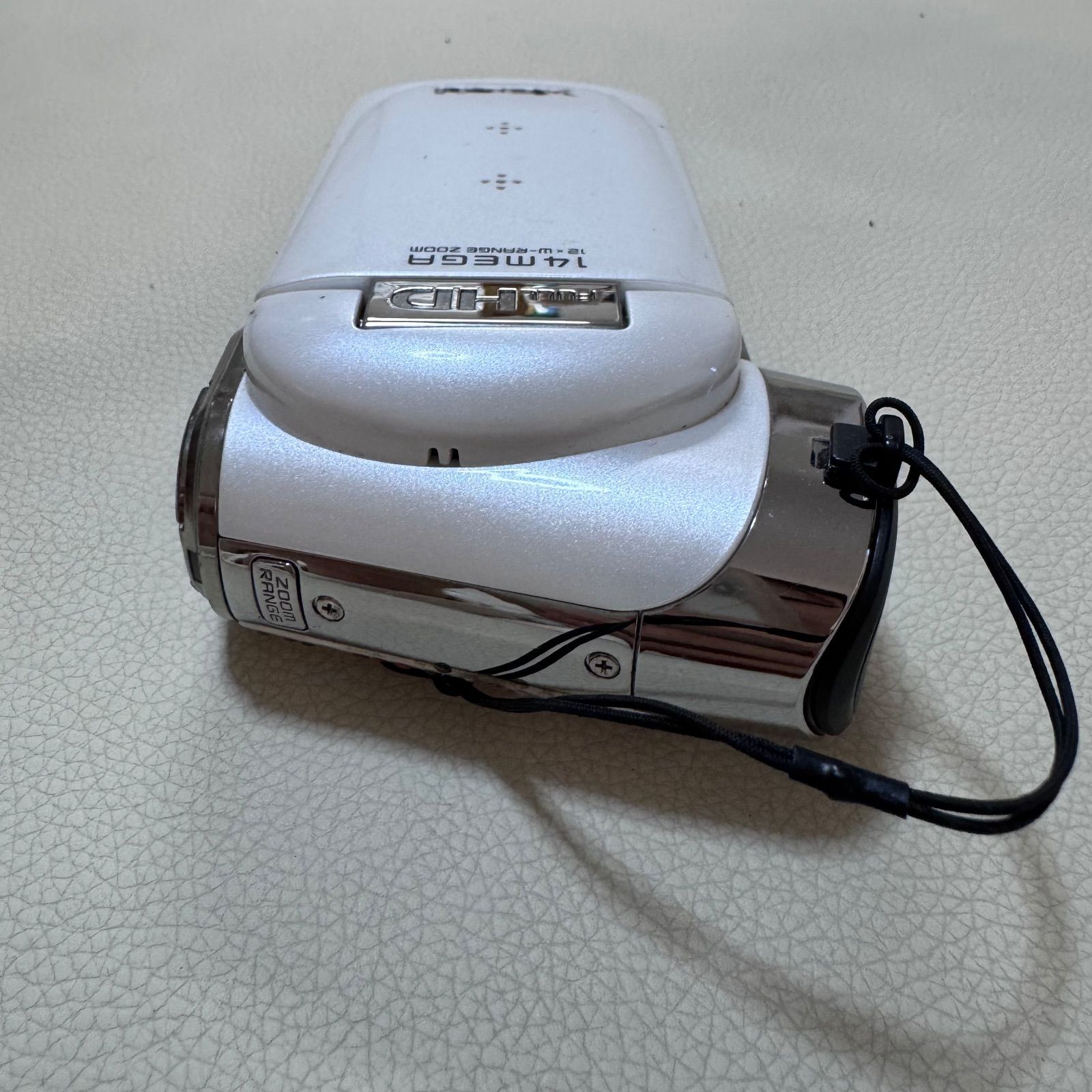 【美品】SANYO サンヨー デジカメ Xacti DMX−CG100 ホワイト SANYO Xacti DMX-CG100 ホワイト 三洋電機 Xacti DMX-CG100 価格比較